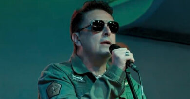 Alex Metzzher anuncia série de videoclipes para o EP “Back to the Past”